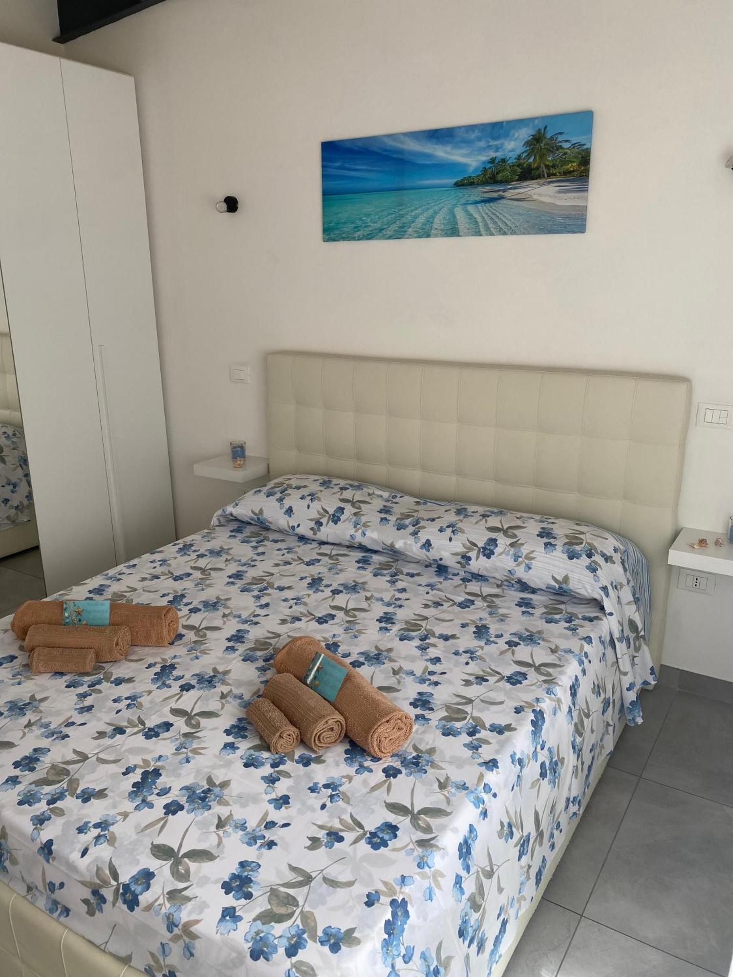 Dimora Maria Elena Apartment Pescara Ngoại thất bức ảnh